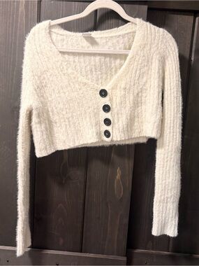 Cozy Cream Fuzzy Cropped Cardigan with Buttons urban outfitters small